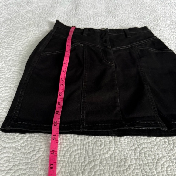 Wilfred Black Mini Skirt - Picture 5 of 9